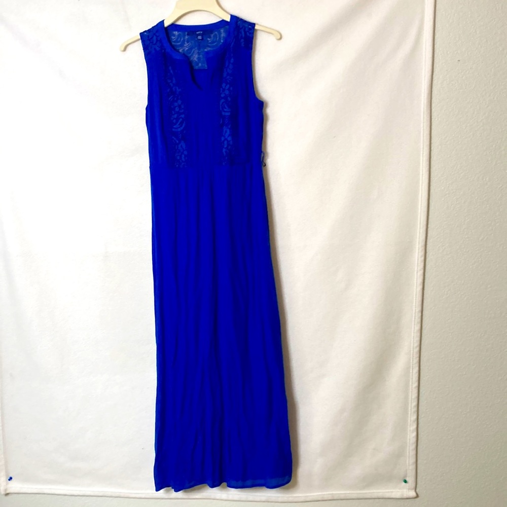 Maxi Apt 9 psx. Bright blue